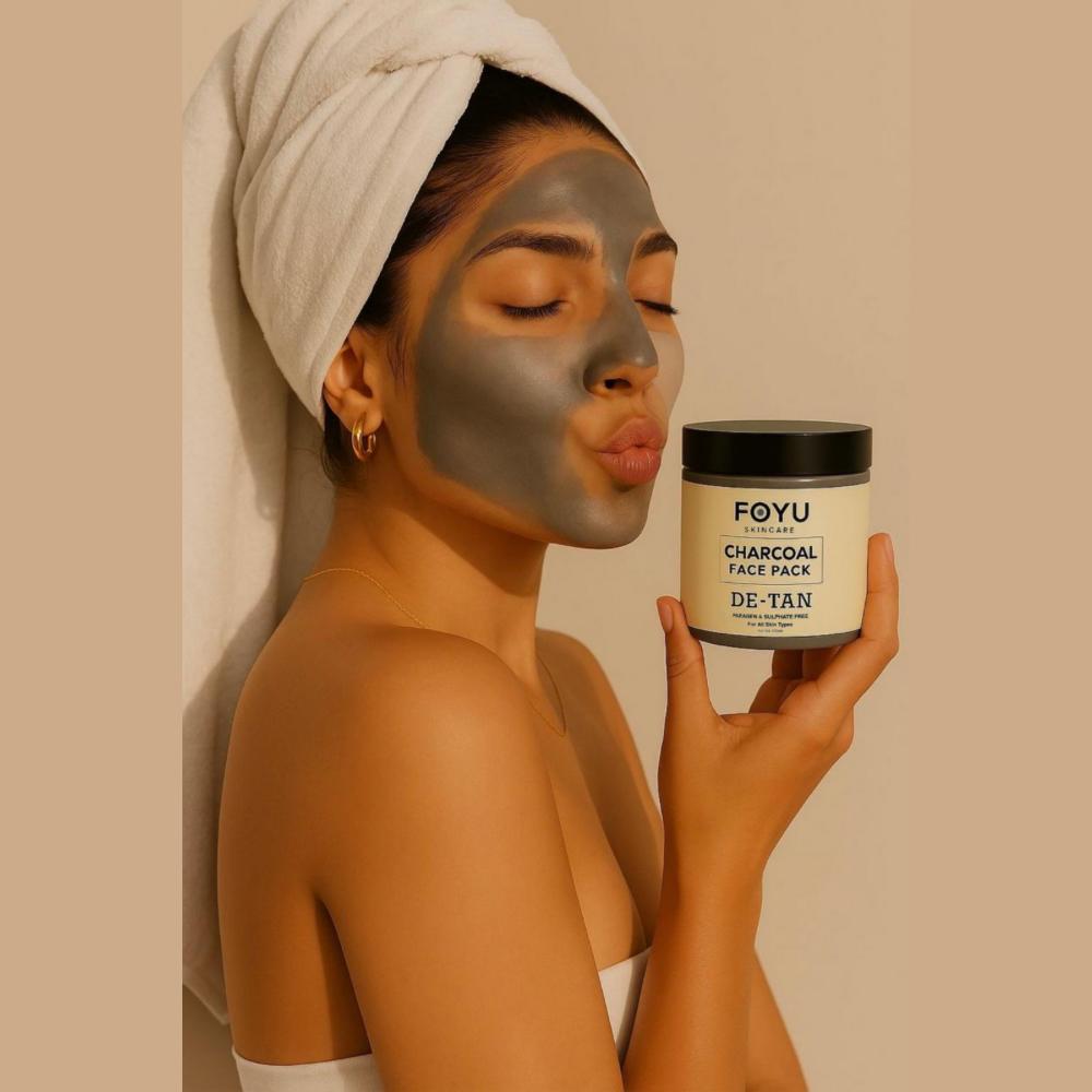 FOYU Charcoal De-Tan Face Pack, Removes Tan & Purifies Skin, Paraben & Sulphate Free, For All Skin Types, 100g